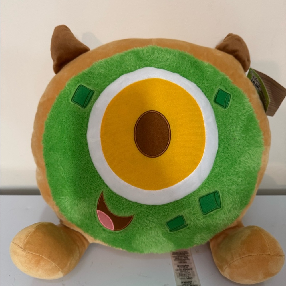 Disney  Munchlings Scented Plush Mike Wazowski Avocado Bagel 13.5” Monsters Inc